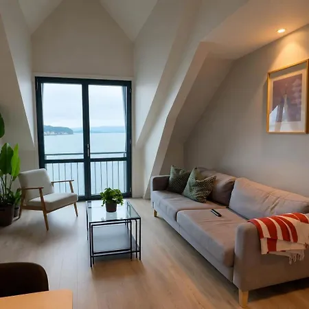 Modern Seafront 3br Loft Walk To Bryggen - Svb305 Apartamento