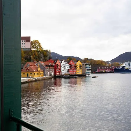 Apartamento Modern Seafront 3br Loft Walk To Bryggen - Svb305