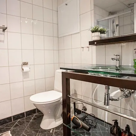 Modern Seafront 3br Loft Walk To Bryggen - Svb305 Apartamento Bergen